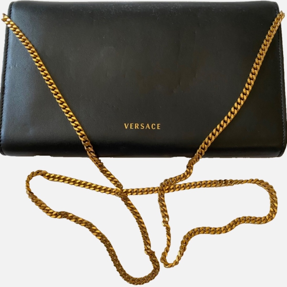 Authentic Vintage Versace Black Leather Handbag Red Heart Logo Gold Chain HTF - Picture 11 of 12